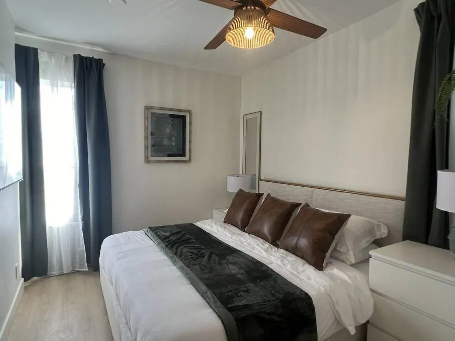 Apartment Chic 2 Bedroom With Parking Toronto